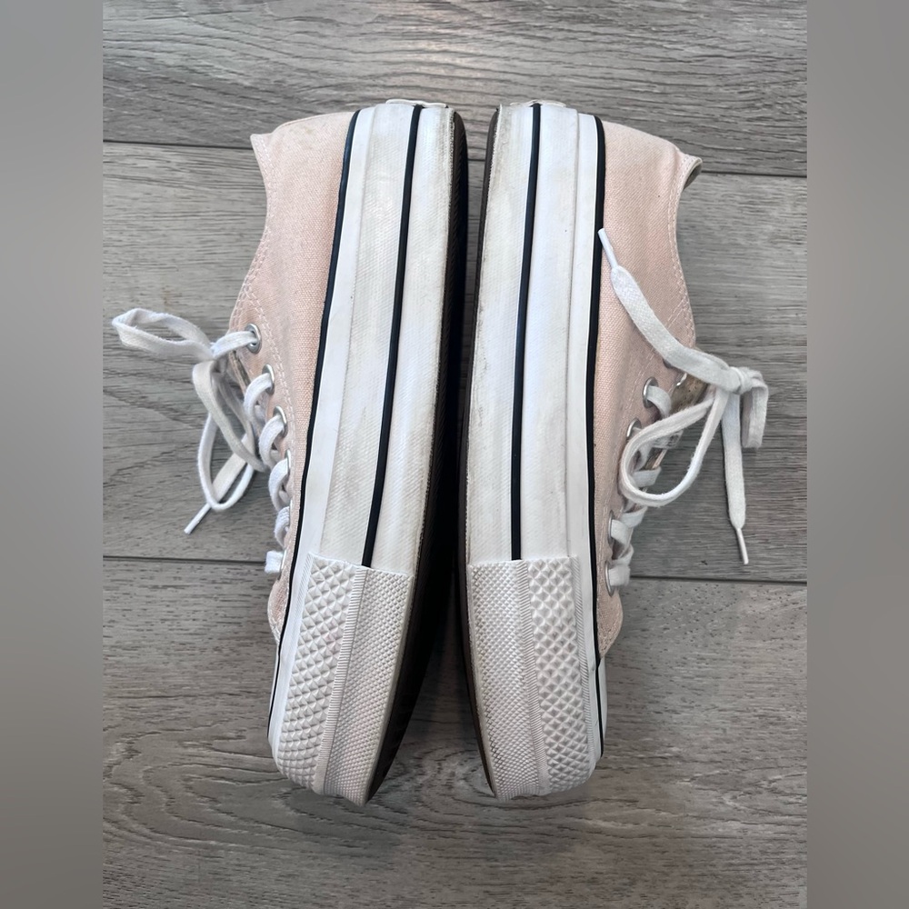 Converse Women's Cream Platform Sneakers - Picture 4 of 7